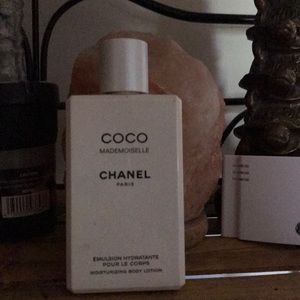 Chanel Coco mademeoiselle